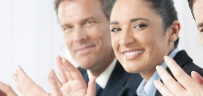 9 actitudes que te harán ganar la confianza de los clientes