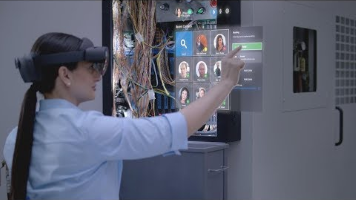 Micorosoft HoloLens