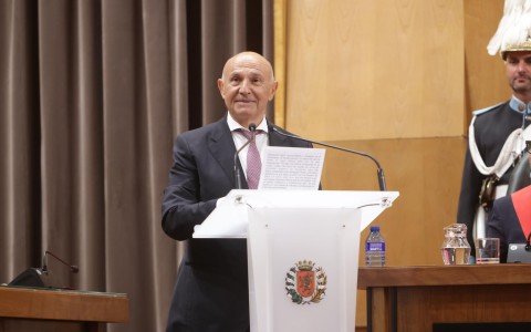 Carlos Pascual, Hijo Adoptivo de Zaragoza