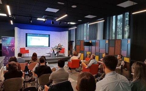 Integra acerca la IA y las soluciones CRM de Microsoft Dynamics 365 a empresas de toda España